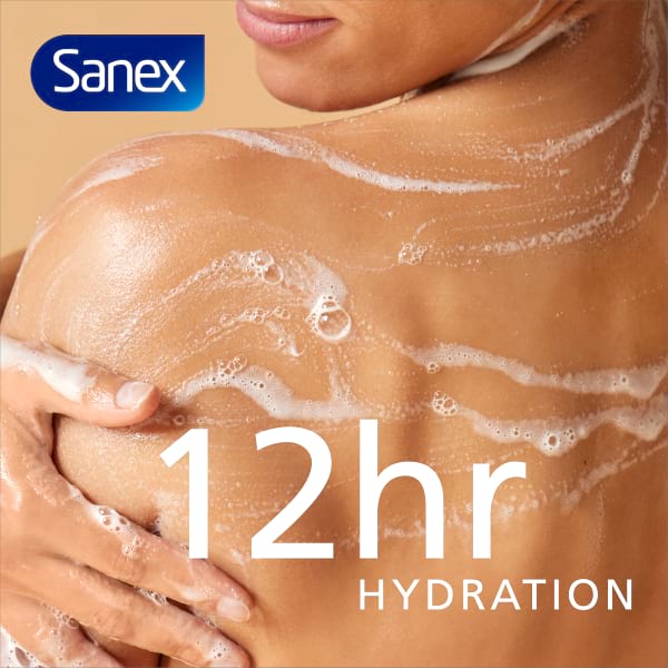 Sanex Expert Skin Health Sensitive Shower Gel A close-up of a female rubbing soap into her shoulder blade.